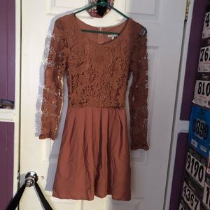 Lace long sleeve rust short dress